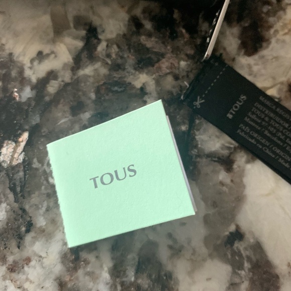 TOUS Dubai Saffiano Mini Wallet - Picture 9 of 16